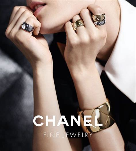 chanel ネックレス 通販|シャネル公式サイト : ファッション、香水、化粧品、時計、ファ .